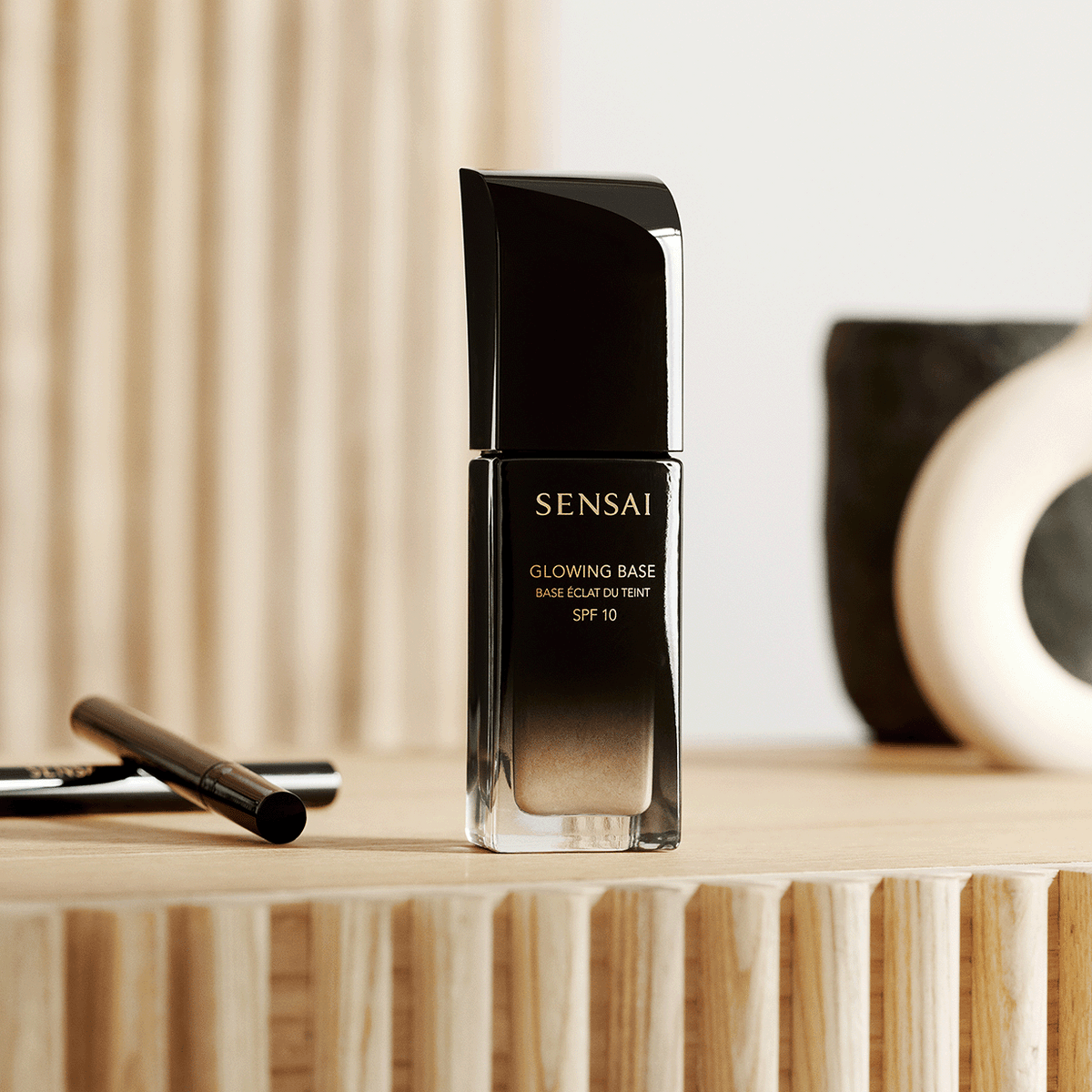 Sensai - Glowing Base