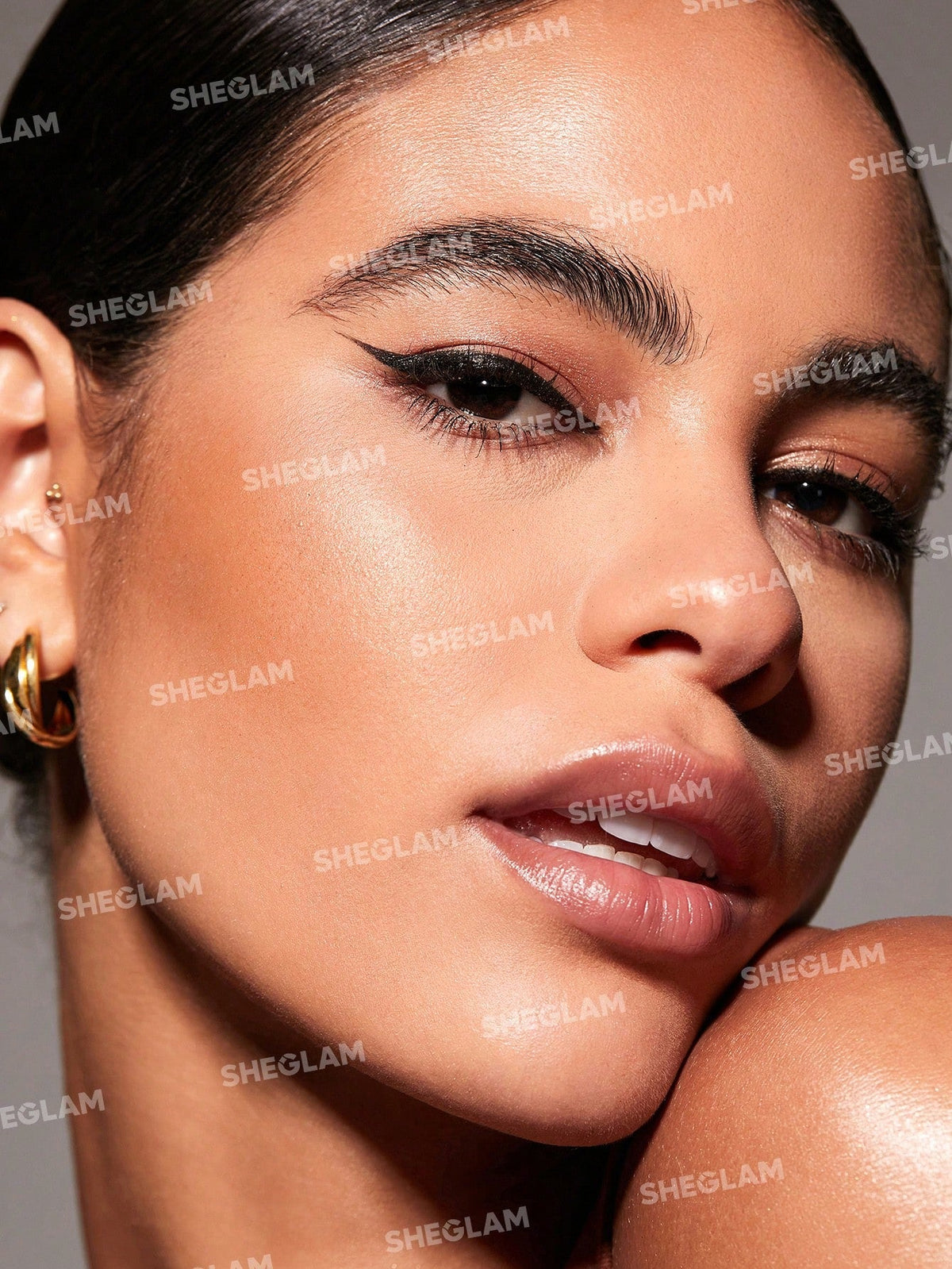 SHEGLAM Wing It Waterproof Liner Duo Black