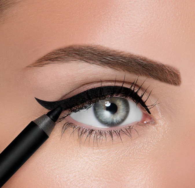 Stay On Me-long Lasting Water Resistant Eye Liner